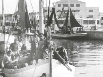 Salvaggio di dieci ragazzi